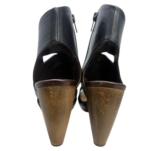 Coclico Fabiana Black Leather Cone Wooden Heel Zip Sandals - Picture 9 of 13